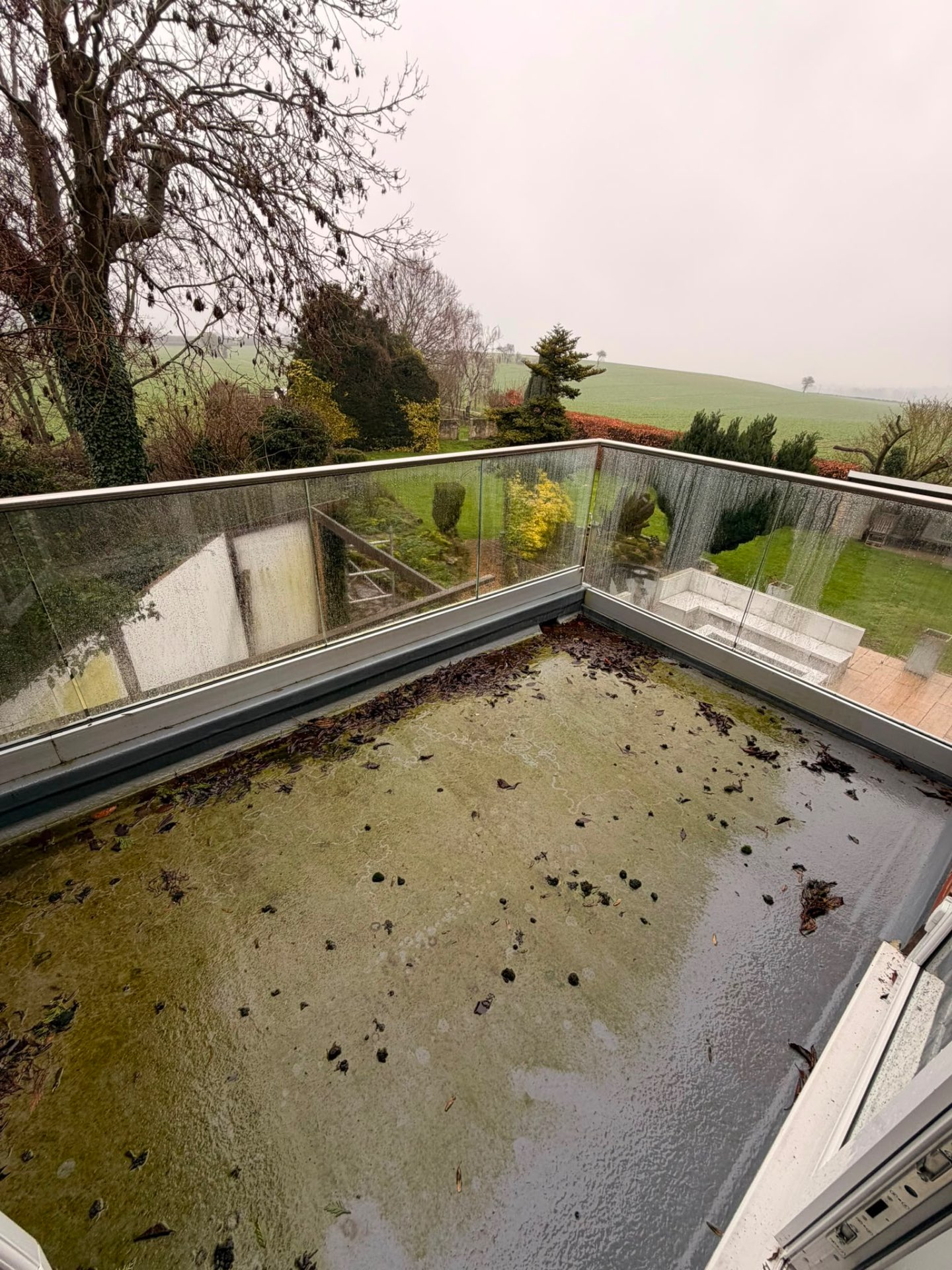 Balcony Clean Before