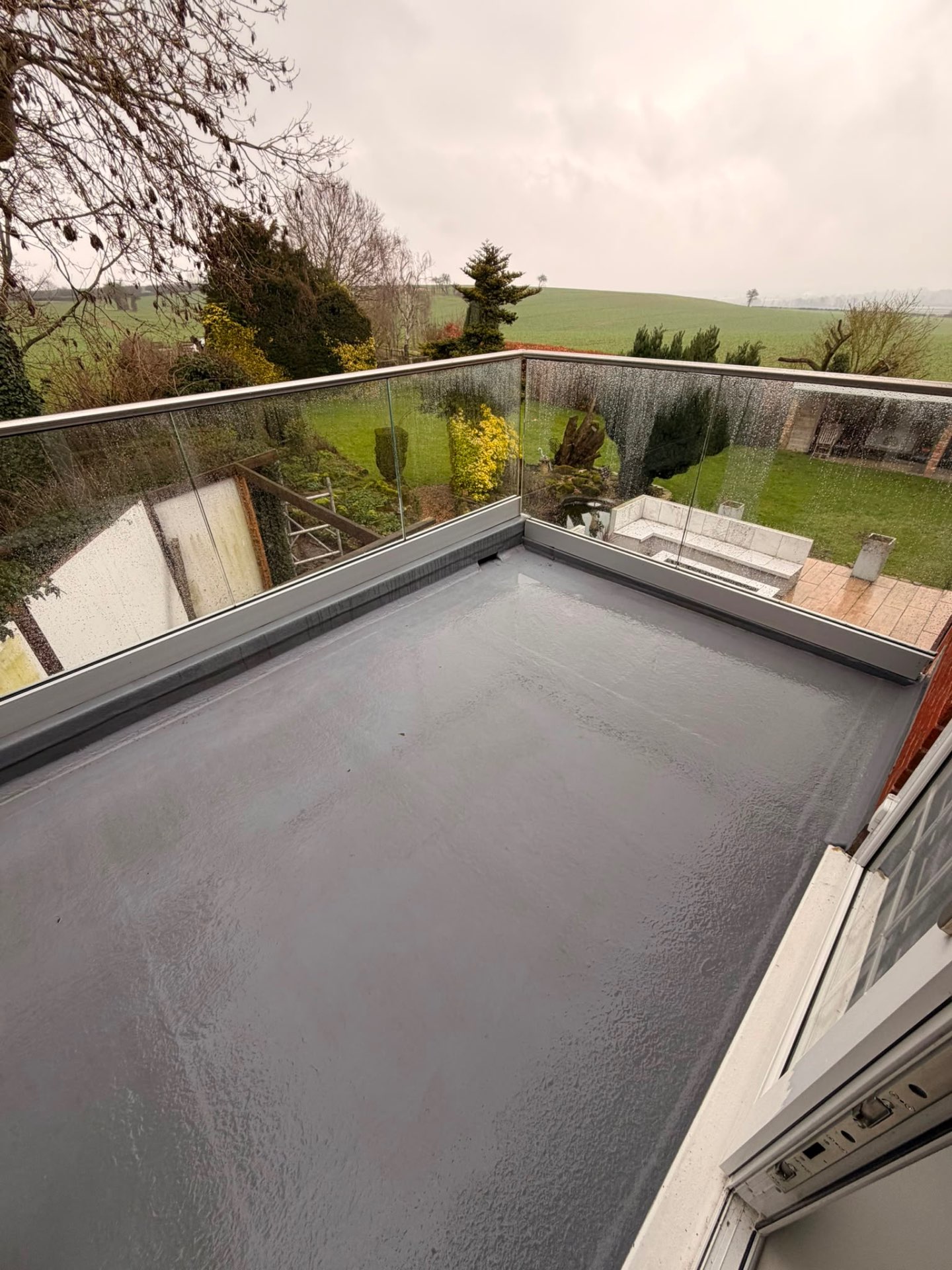Balcony Clean After